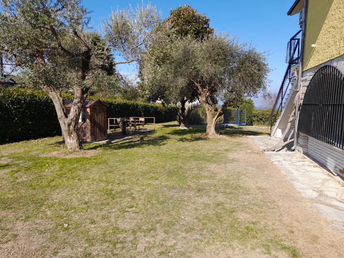 Villa La Magnolia - Private Beach Access, Garden, Views Lazise Buitenkant foto