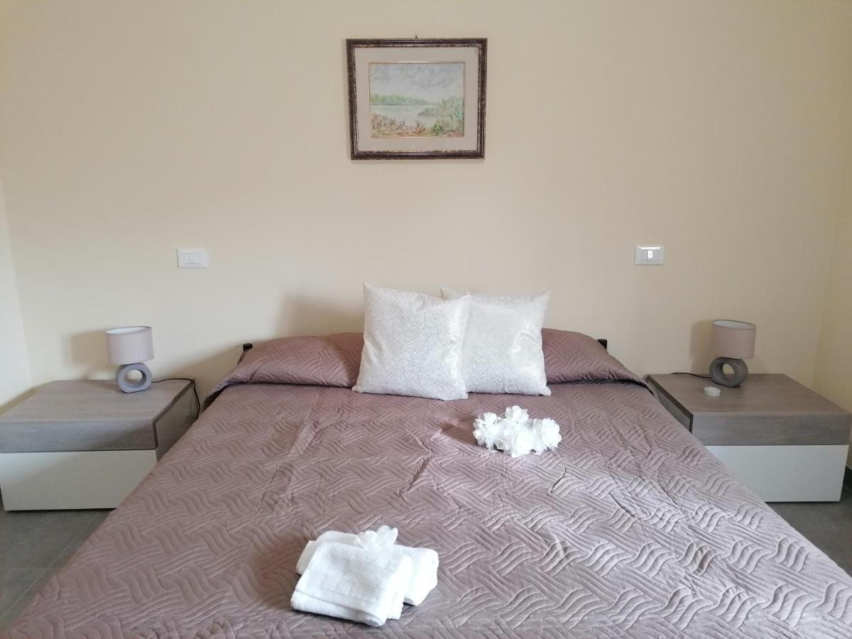 Villa La Magnolia - Private Beach Access, Garden, Views Lazise Buitenkant foto