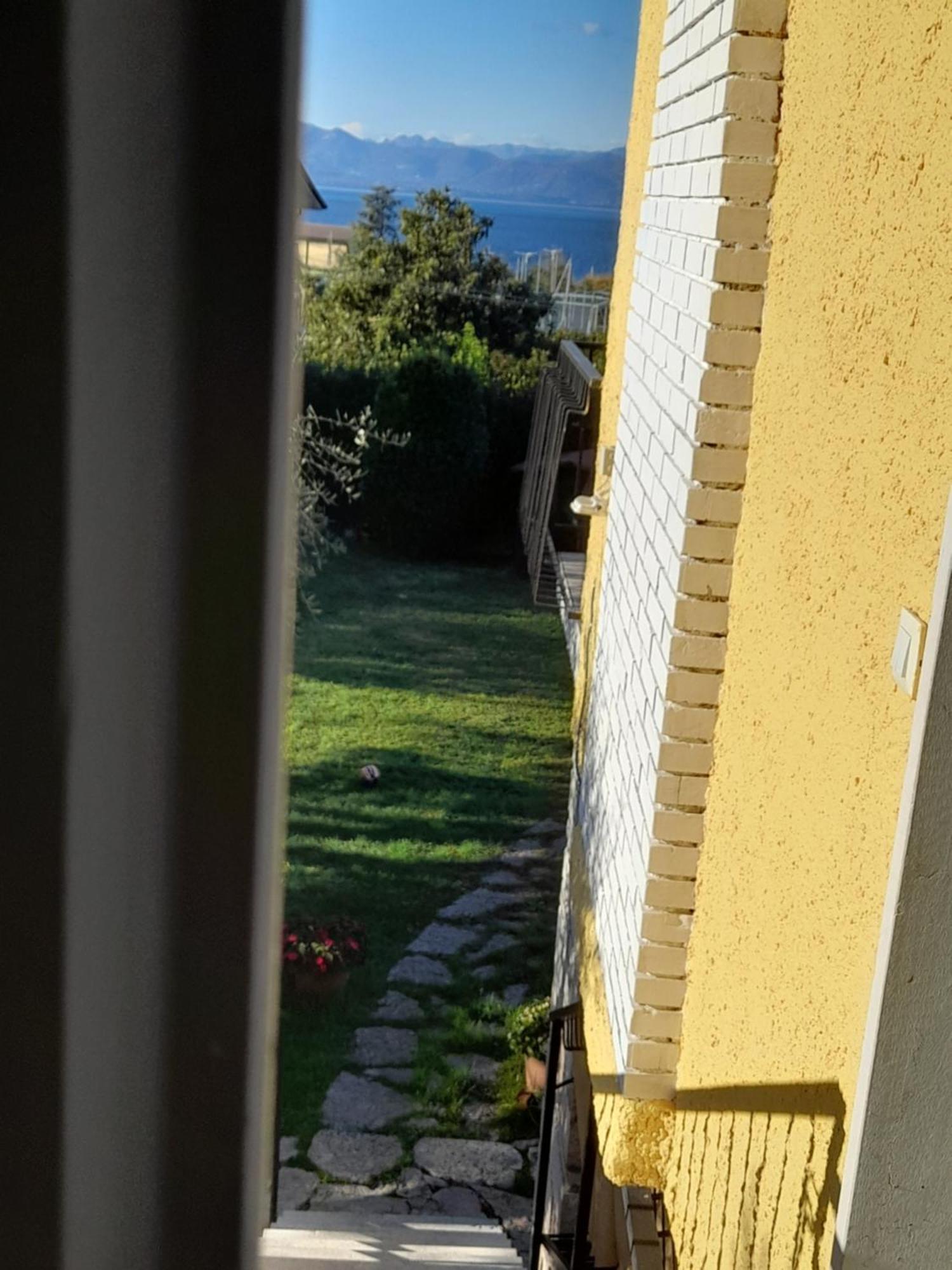 Villa La Magnolia - Private Beach Access, Garden, Views Lazise Buitenkant foto