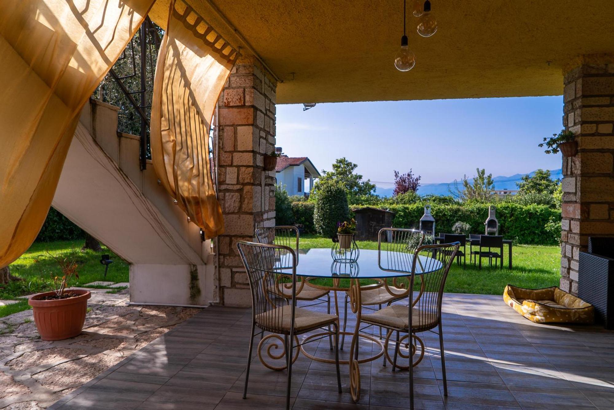 Villa La Magnolia - Private Beach Access, Garden, Views Lazise Buitenkant foto