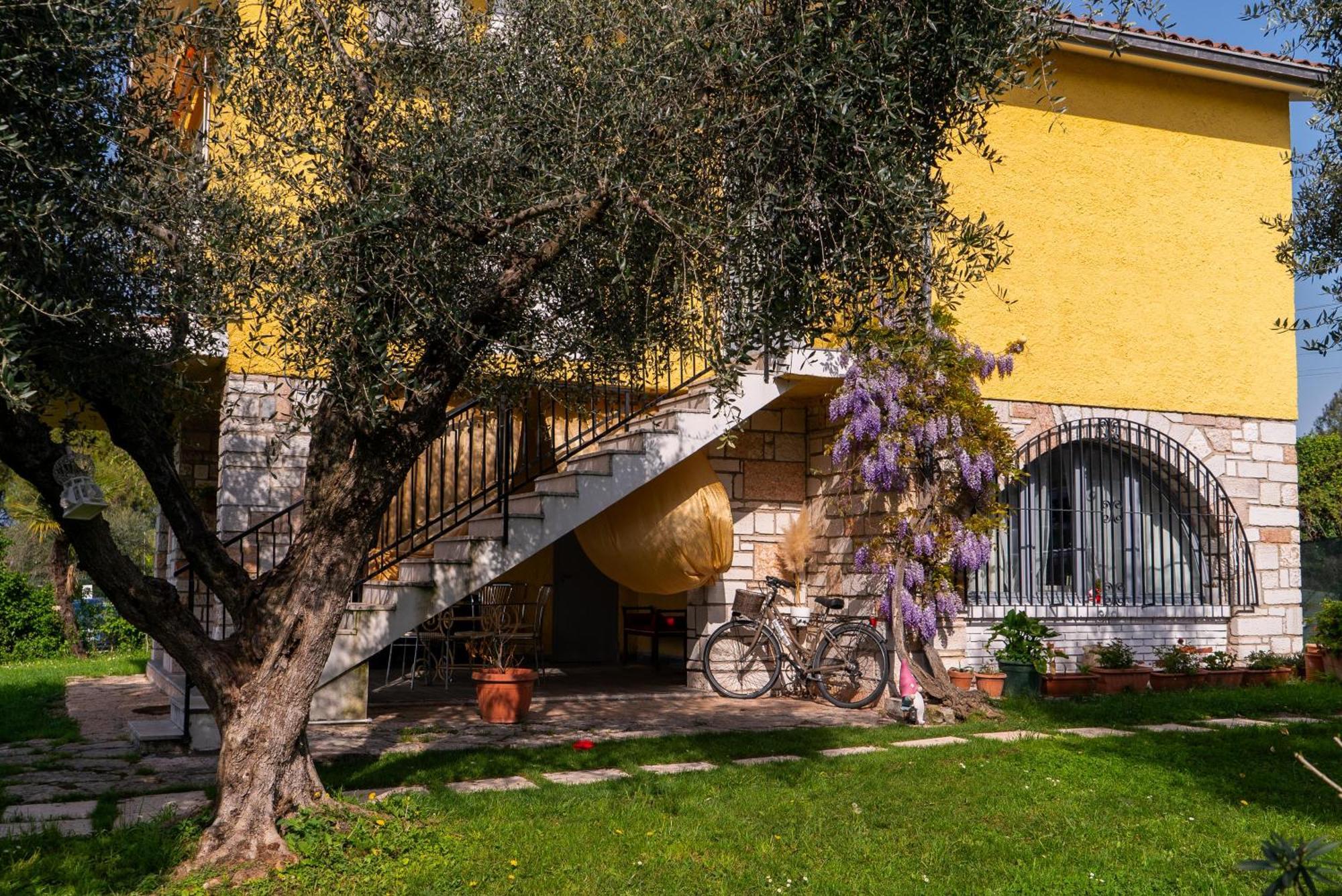 Villa La Magnolia - Private Beach Access, Garden, Views Lazise Buitenkant foto